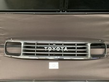 TOYOTA Genuine Land Cruiser 70 Series 71 78 Radiator Grille JDM 53101-60100