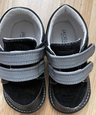 JACK &  LILY GREY/ BLACK BOY INFANT SHOE TODDLER SIZE 3/4 In Very Good Condition