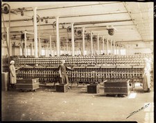 Twisting Frames In Carpet Yarn