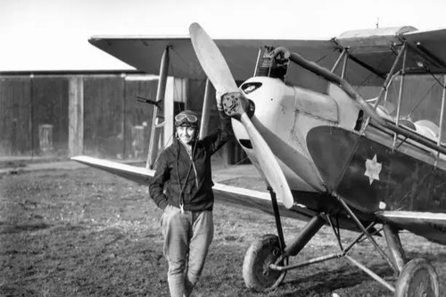 British amy johnson 4x6 photo - ,