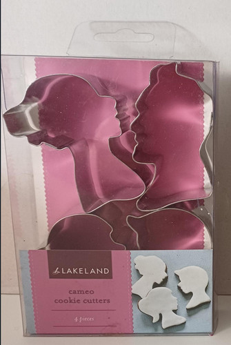 Cameo shape cookie - , cutters