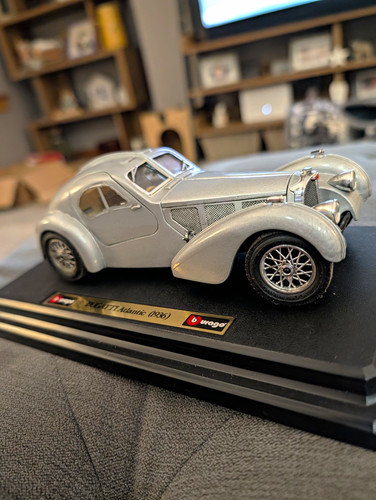 Bburago bugatti atlantic 1936 - atlantic,