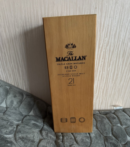 Macallan year old triple - 21,
