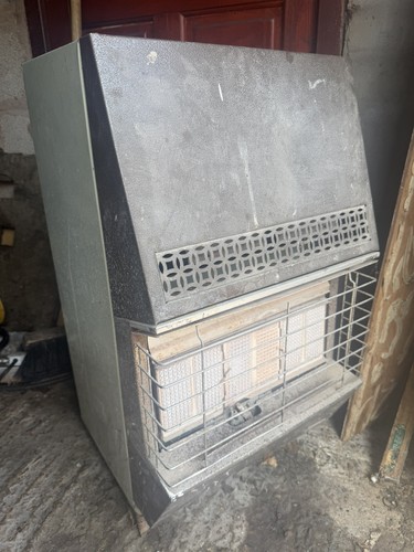 Cabinet gas heater - heater, 4.2kw