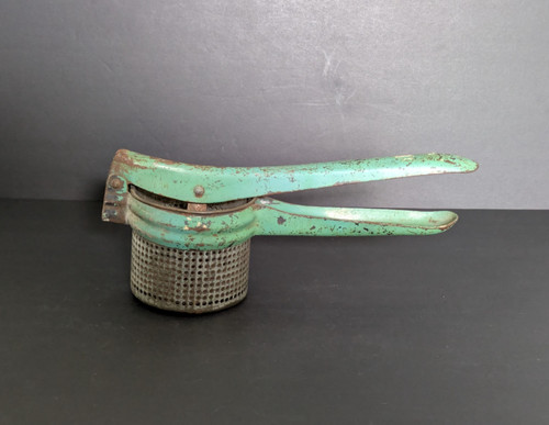 Vintage 1940 green metal - vintage, 1940's