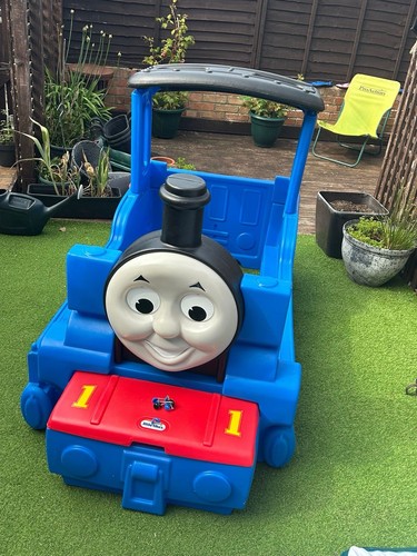 Thomas the tank - thomas,