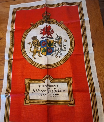 Vintage england medallion - england,