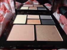 No7 Dazzle and Glow Face and