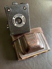 2 Vintage Cameras 1x Ilford Dacora & 1x Warwick No2 - SPARES, REPAIRS or PROPS