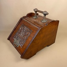 Antique Victorian Fire Coal Box Scuttle Fireside Oak Wooden Brass Trims Handle