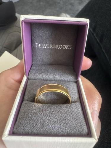 Beaverbrooks 18ct gold 6mm - gold,