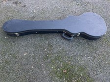 VINTAGE HARD CASE FOR A BASS GUITAR.