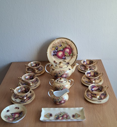 Aynsley vtg orchard gold fine - vtg,
