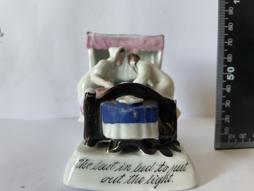 Staffordshire porcelain figure - staffordshire,