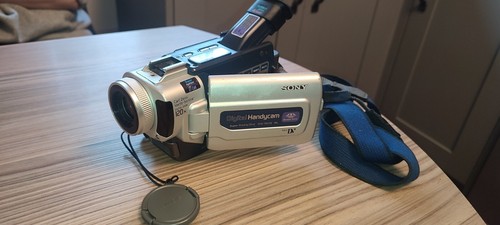 Sony digital handycam mini - handycam, dv
