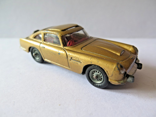 Corgi toys 261 - toys,