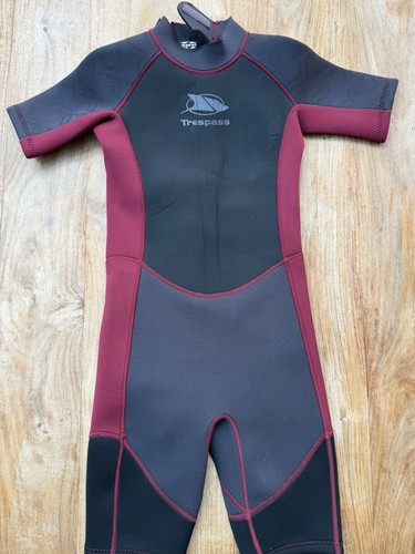 Trespass kids 3mm shorty - trespass,