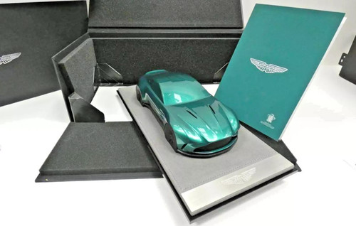 Collector edition aston - edition,