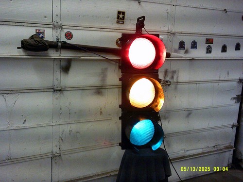 Full traffic signal stop light - stop,