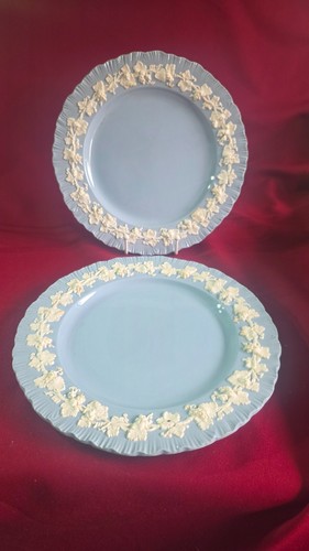 Pair large wedgwood - pair,