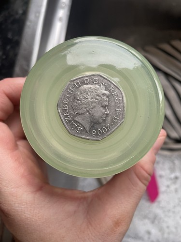 2006 50p bunc wounded soldier - 50p,