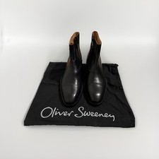 UK Size 9 Oliver Sweeney