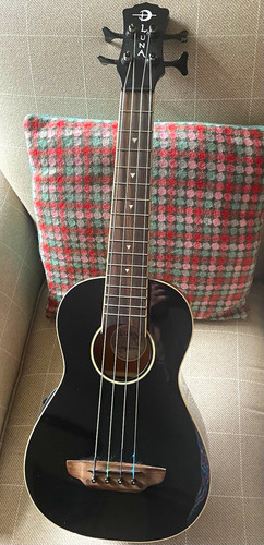 Luna uke bass cbk - bass,