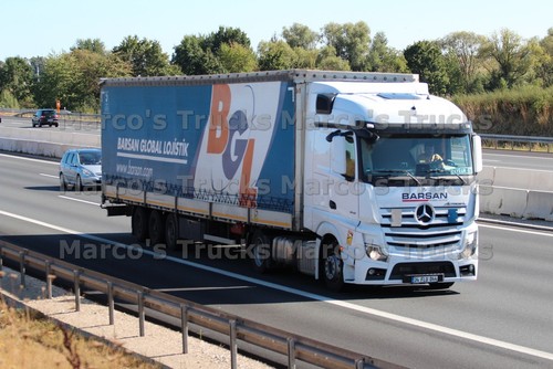 Truck photo mercedes - truck,