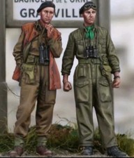 UK Post Resin Model 1/35 Scale British Army tank crew WW1 era  x2