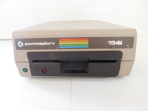 Commodore 1541 disk drive - commodore,