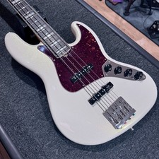 Fender American Ultra Jazz