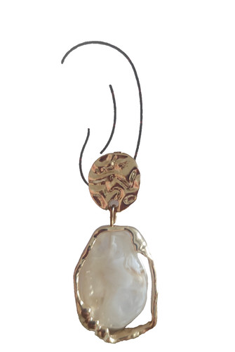 Gold tone marble - tone,