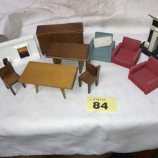 VINTAGE Dolls house living