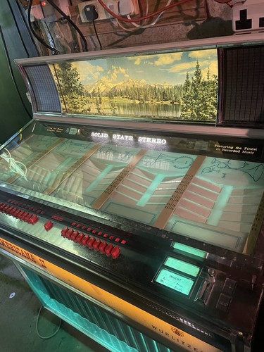 Jukebox machine - jukebox,