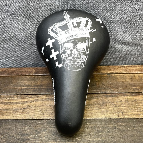 Mongoose bmx bicycle saddle - mongoose,