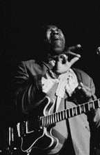 American singer songwriter