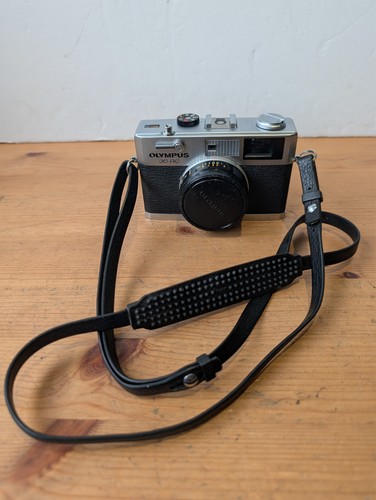 Olympus film camera with - 35,