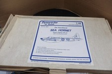 1/48 DYNAVECTOR De HAVILLAND SEA HORNET RESIN, WHITE METAL,VACUUM  KIT BOXED