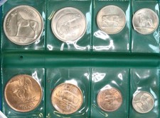 1966 uncirculated Irish Coin Set, in original Central Bank Pouch         [33583]