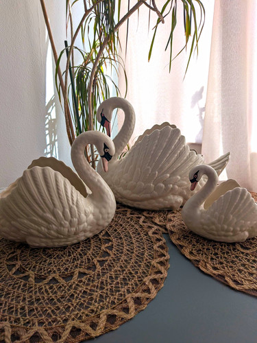 Vintage dartmouth pottery swan - pottery,