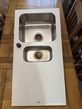 Bristan Gallery Glacier Easyfit Sink 1.5 Bowl White Glass Left Drainer