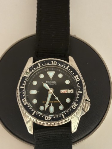Vintage seiko skx013 - vintage, mid-size