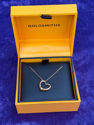 9ct gold heart trace - heart, on