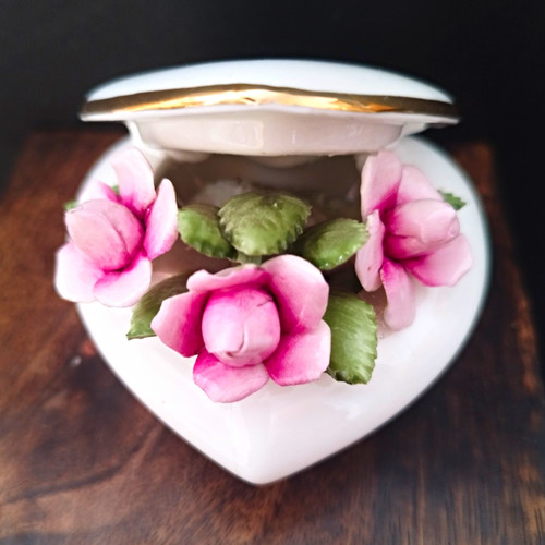 Royal albert bone china heart - royal,