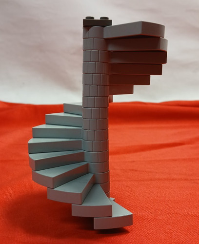 Light grey lego spiral - light,