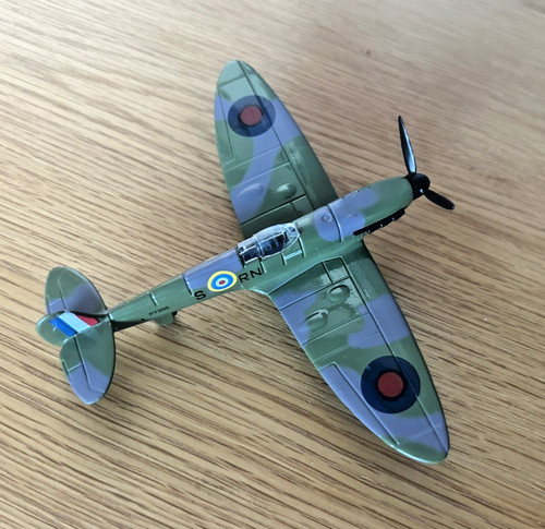 Spitfire diecast ww2 fighter - spitfire,