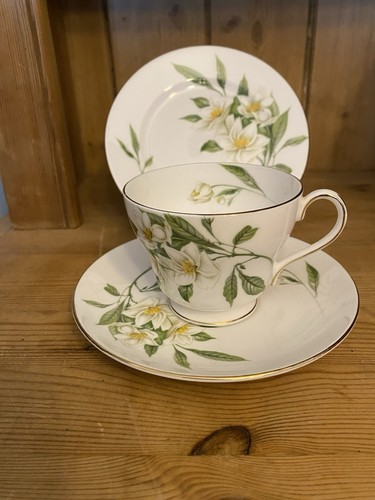 Pretty vintage trio - trio,