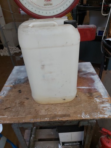 Fuel container waste oil - fuel,