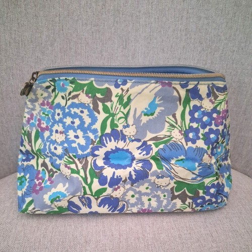 Hello kitty liberty london - hello,