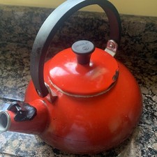 Le Creuset Zen Stove 1.5L Whistling Top Kettle  